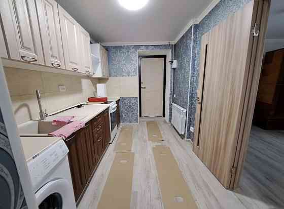 Продаж 2к Квартира 35 кв.м площа Польова Zhytomyr