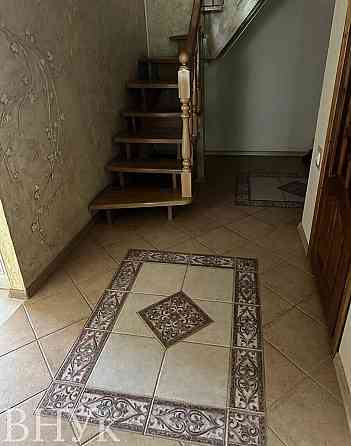 Продаж Квартира 4-кімнатна, 4/5 поверх на вул. Золотогірська Тернопіль