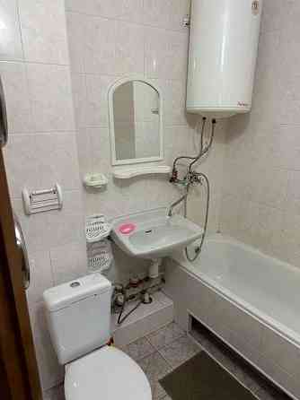 Оренда Квартира 1-кімнатна, 3/5 поверх на Олени Теліги, 41-б Киев