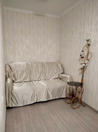 Оренда Квартира 1-кімнатна, 8/10 поверх на вул.Садова, 51в 