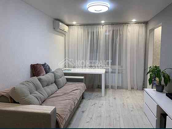 Продаж Квартира 3-кімнатна, 9/9 поверх на вул. Валентиновская Харків