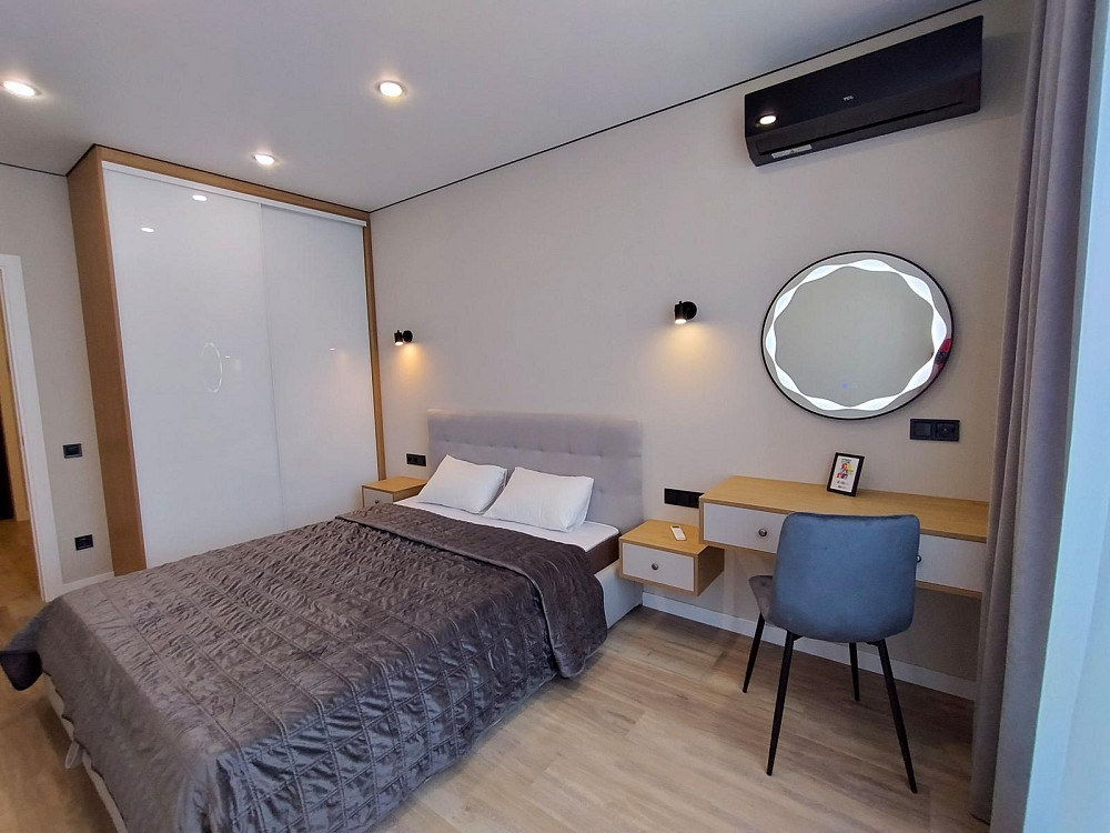 Продаж Квартира 1-кімнатна, 8/25 поверх на Олександра Олеся вул., д. 5А Київ - фото 2