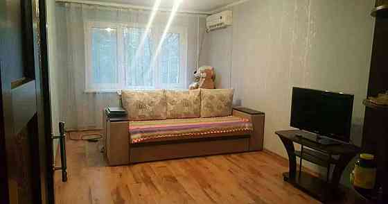 Продаж Квартира 2-кімнатна на ул. Героев обороны Одессы (ул. Героев Сталинграда), 96 Одесса