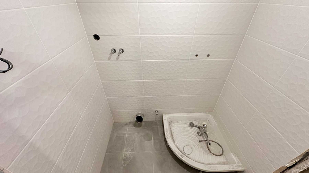 Продаж Квартира 1-кімнатна, 7/9 поверх на Кирилівська вул., д. 131 Kiev - photo 1