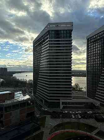 Продаж Квартира 2-кімнатна, 13/26 поверх на Причальна вул., д. 12 Київ