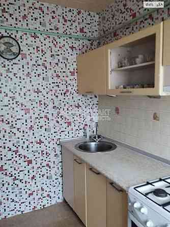 Продаж Квартира 2-кімнатна, 1/10 поверх на вул. Титаренковский Kharkiv