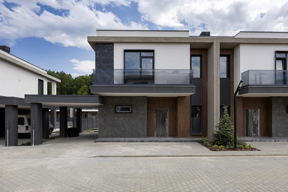 Продаж 2-поверховий Будинок з ділянкою 5 сот 144 кв.м 3 кімн. на Дзеркальна вул. Конопниця - фото 1