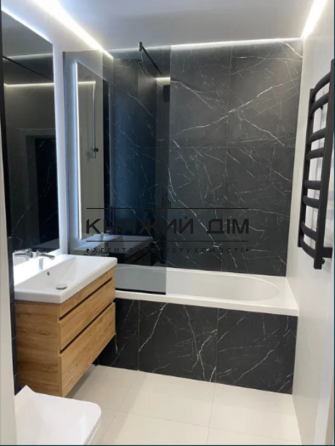 Продаж 1 кім. квартири ЖК Славутич Код об'єкту № 21140918 Київ