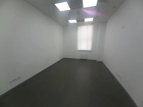 Здається Офісні приміщення площа 150 кв.м Дніпро кельнський бул Дніпро