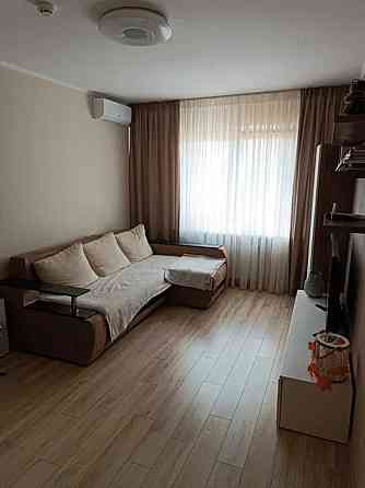 Оренда Квартира 2-кімнатна, 15/25 поверх на Софії Русової, 3-В Київ