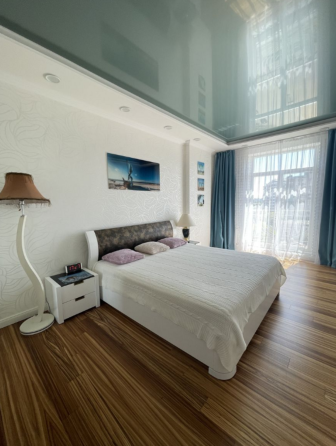 Продаж Квартира 1-кімнатна, 8/17 поверх на Леонтовича, 16 Одеса