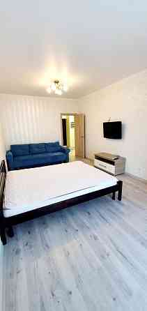 Оренда Квартира 1-кімнатна, 22/25 поверх на ул. Михаила Драгоманова, 2 Kiev