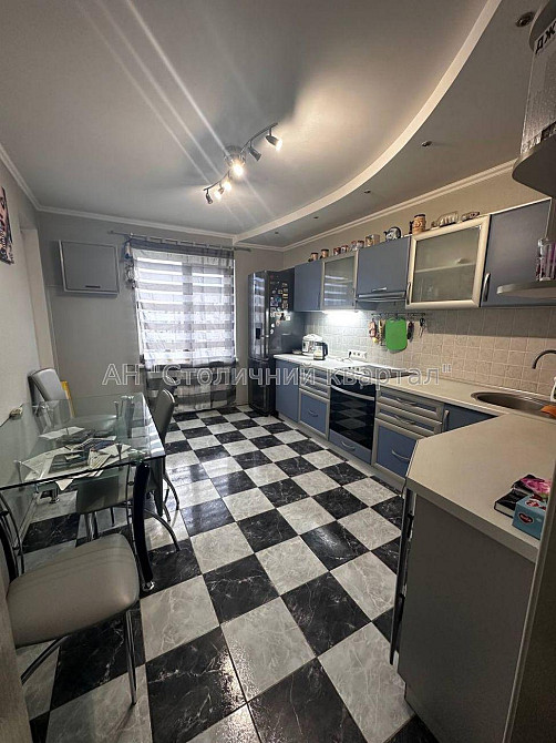 Продаж Квартира 2-кімнатна, 16/16 поверх на Урлівська вул., 9 Київ - фото 1