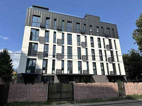 Продаж приміщення вільного призначення на Осіння вул., 28 поверх - 1/5 Київ