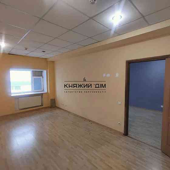 Оренда офісне приміщення на вул. Красноткацкая ул./Вінстона Черчілля поверх - 2/3 Киев