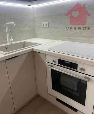 Продаж 1,5 квартири по вул.Бачинського Uzhhorod