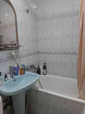 Оренда Квартира 2-кімнатна, 3/5 поверх на Єреванська, 9 Kiev