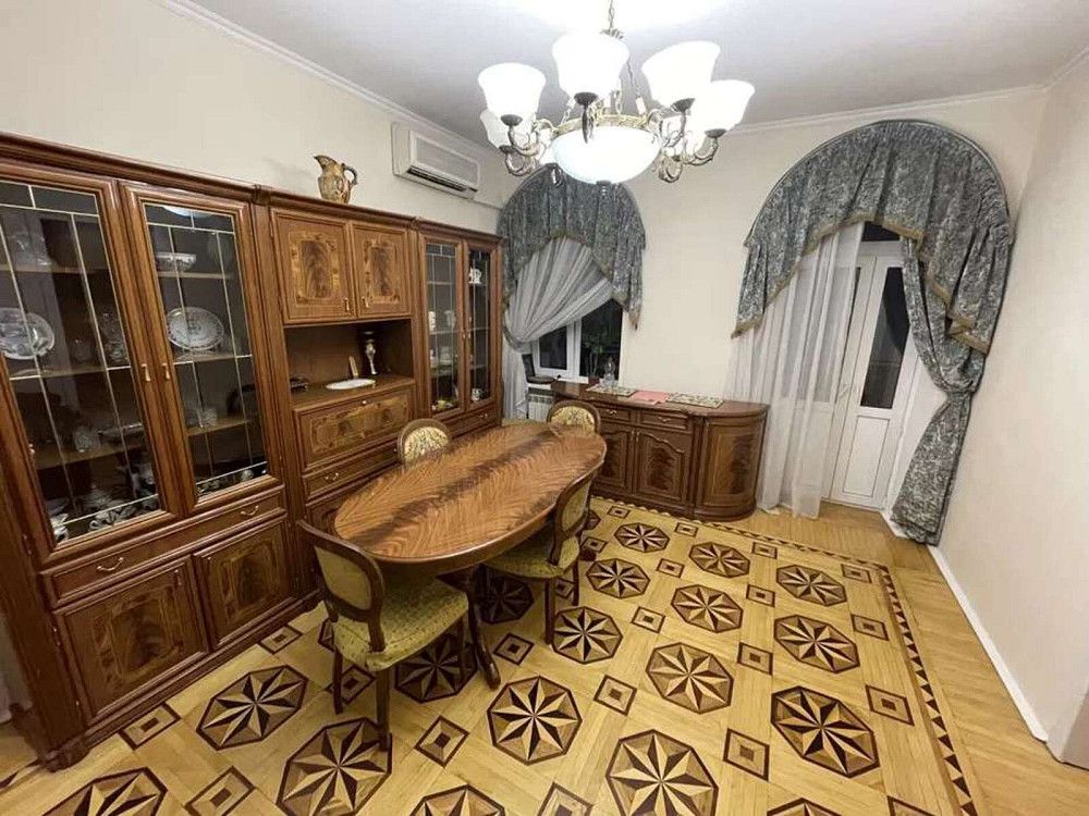 Оренда Квартира 3-кімнатна, 4/4 поверх на ул. Владимирская Київ - фото 4