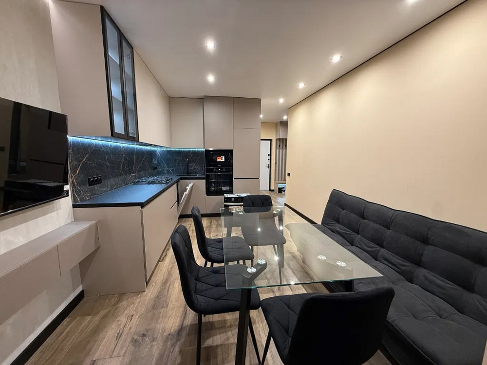 Продаж Квартира 1-кімнатна, 7/10 поверх на Семейная, 5 Дніпро - фото 1