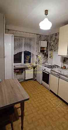 Продаж Квартира 2-кімнатна, 3/4 поверх на Новополевая ул., 101А Киев