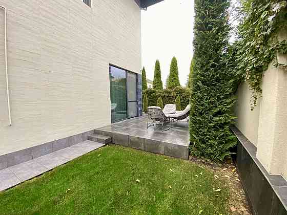 Продаж Будинок на Морський просп Odessa