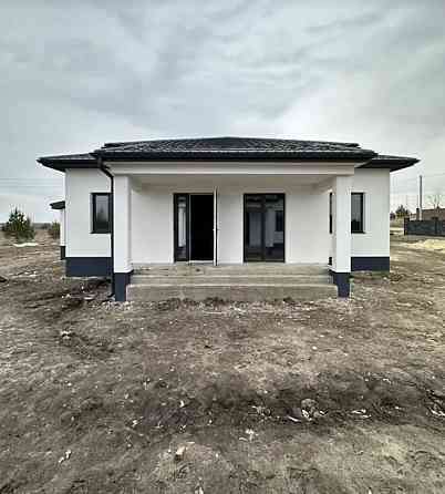 Продаж Будинок 5-кімнатний на вул. Київська Рівне