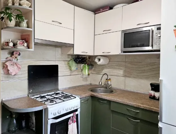 Продаж 2к Квартира 45 кв.м осенняя 3 Дніпро