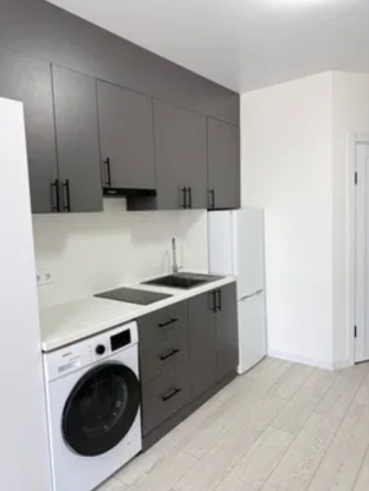 Продаж Квартира 1-кімнатна на ул. Таврийская, 17а 