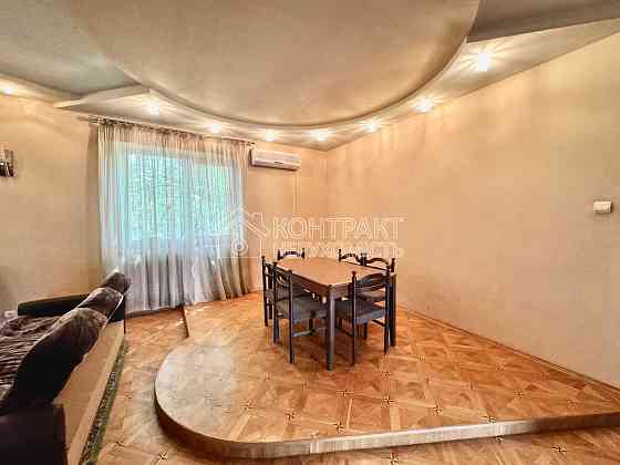 Продаж Будинок 7-кімнатний на вул. Гур'євська Харків