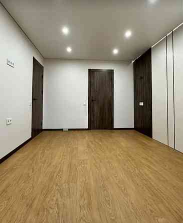 Продаж Квартира 1-кімнатна, 10/10 поверх на вул. Домбровського Житомир