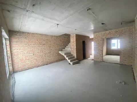 Продаж 2-поверховий   100 кв.м 4 кімн. на Кулика і Гудачека (Макарова) вулиця 10 Рівне - фото 4