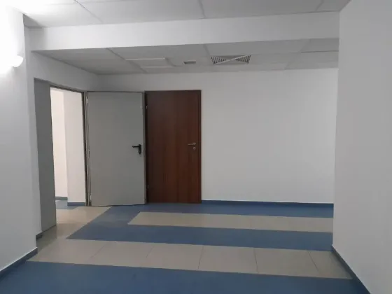 Offices from 50 to 1600 m2 in the BC. Center Good repair, electricity generation. Reception, security 24\7 Dnipro