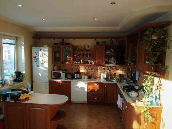 Продаж Будинок 5-кімнатний Винники