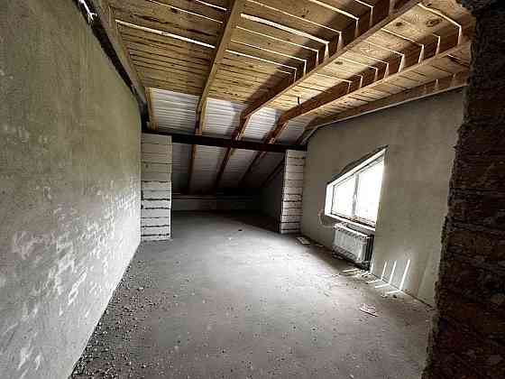 Продаж Квартира 5-кімнатна, 3/4 поверх на вул. Героїв Крут Sokilnyky