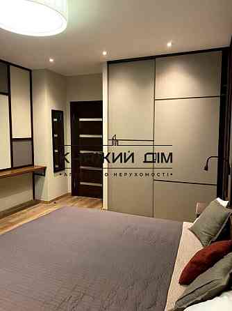 4 комнатная студию в ЖК бизеес класса Златоустовский № 11196891 Kiev