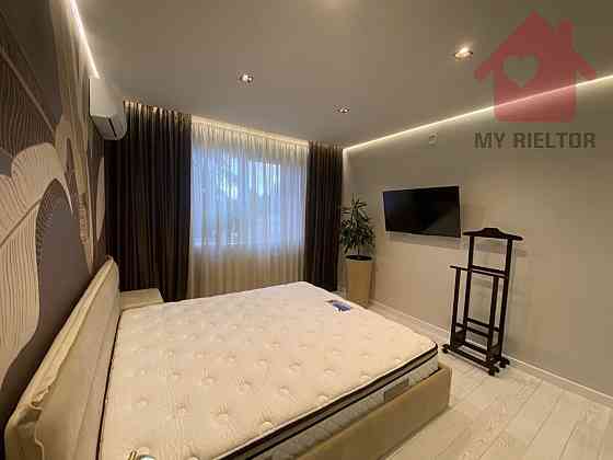 Продаж Квартира 2-кімнатна, 2/8 поверх на Гленца Ужгород