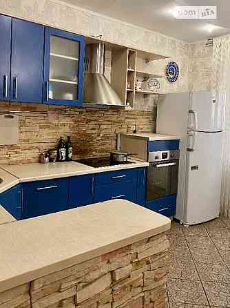 Оренда Квартира 2-кімнатна, 8/25 поверх на Здолбунівська, 3г Київ