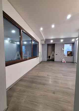 Оренда офісне приміщення на Богомольця Академіка вул., 5 приміщень - 1, поверх - 1/5 Киев