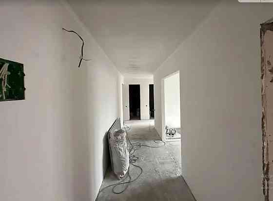 3 комнатная квартира. Средний этаж Одеса