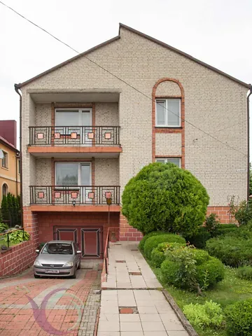 Оренда 2-поверховий   100 кв.м 3 кімн. на Центральна вулиця  - фото 3