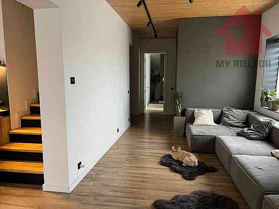 Продаж дворівневої квартири по вул.Єньківська Uzhhorod