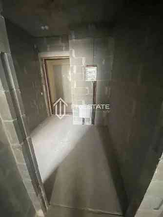 Продаж Квартира 18-кімнатна, 6/25 поверх на вул. Олександра Олеся Київ