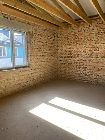 Продаж 2-поверховий   120 кв.м 4 кімн. на Кулика і Гудачека (Макарова) вулиця Рівне - фото 8