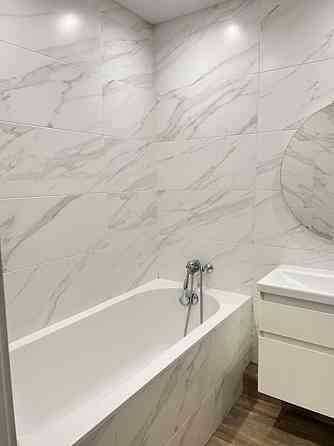 Продаж Квартира 3-кімнатна, 9/27 поверх на Вишняківська, 4 Kiev