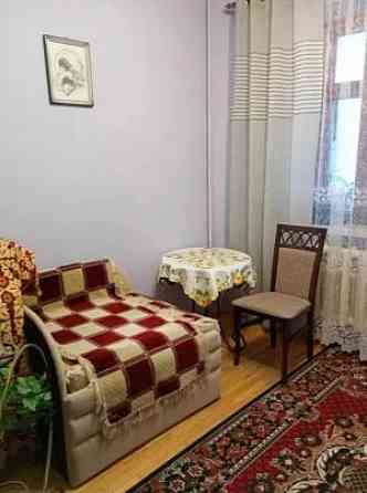 Продаж Квартира 3-кімнатна, 2/9 поверх на вул. Освицька Львів