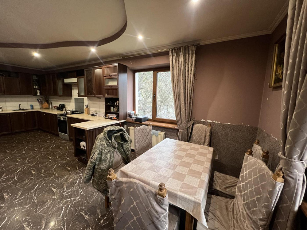 Продаж Будинок 7-кімнатний на вул. Комарова Володимира Львов - изображение 6