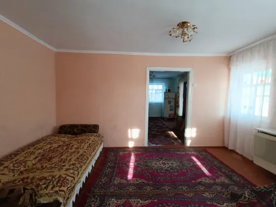 Продажа 1-этажный Дом с участком 20 сот 44 кв.м 2 комн. на Провулок зелений Сиваковцы