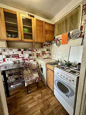 Продаж Квартира 1-кімнатна, 5/5 поверх на Пост-Волынская ул., 2/103 Kiev