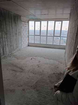 Продаж Квартира 2-кімнатна, 7/10 поверх на вул. Роксоляни L'viv