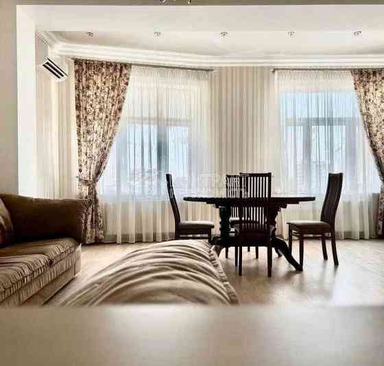 Продаж Квартира 2-кімнатна, 8/9 поверх на вул. Чернышевская Kharkiv